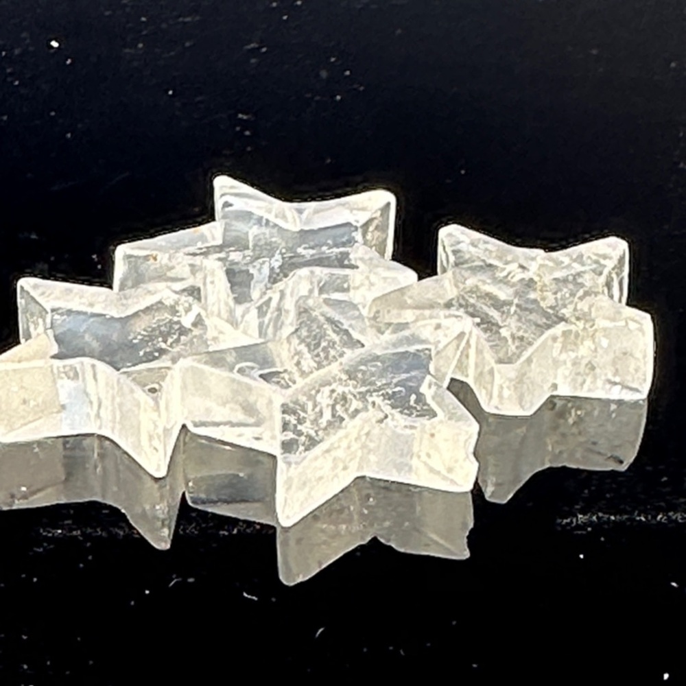 Genuine 118.00 Cts White Quartz Star Lot - Picture 9 of 16